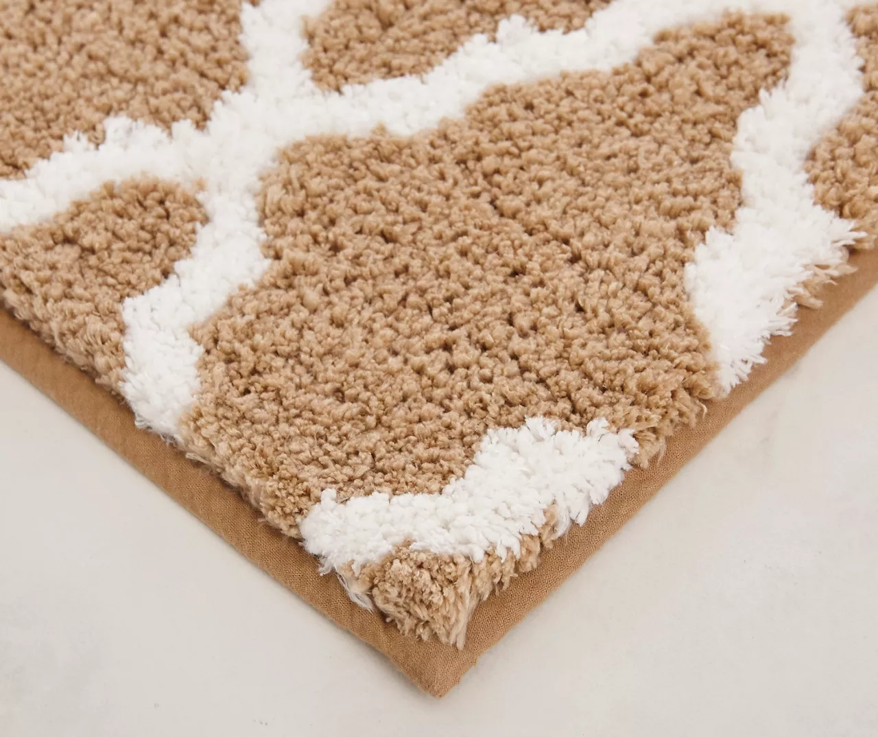 Mohawk Horizon Pueblo Lattice Bath Rug 7 Mohawk Horizon Pueblo Lattice Bath Rug - Image 7