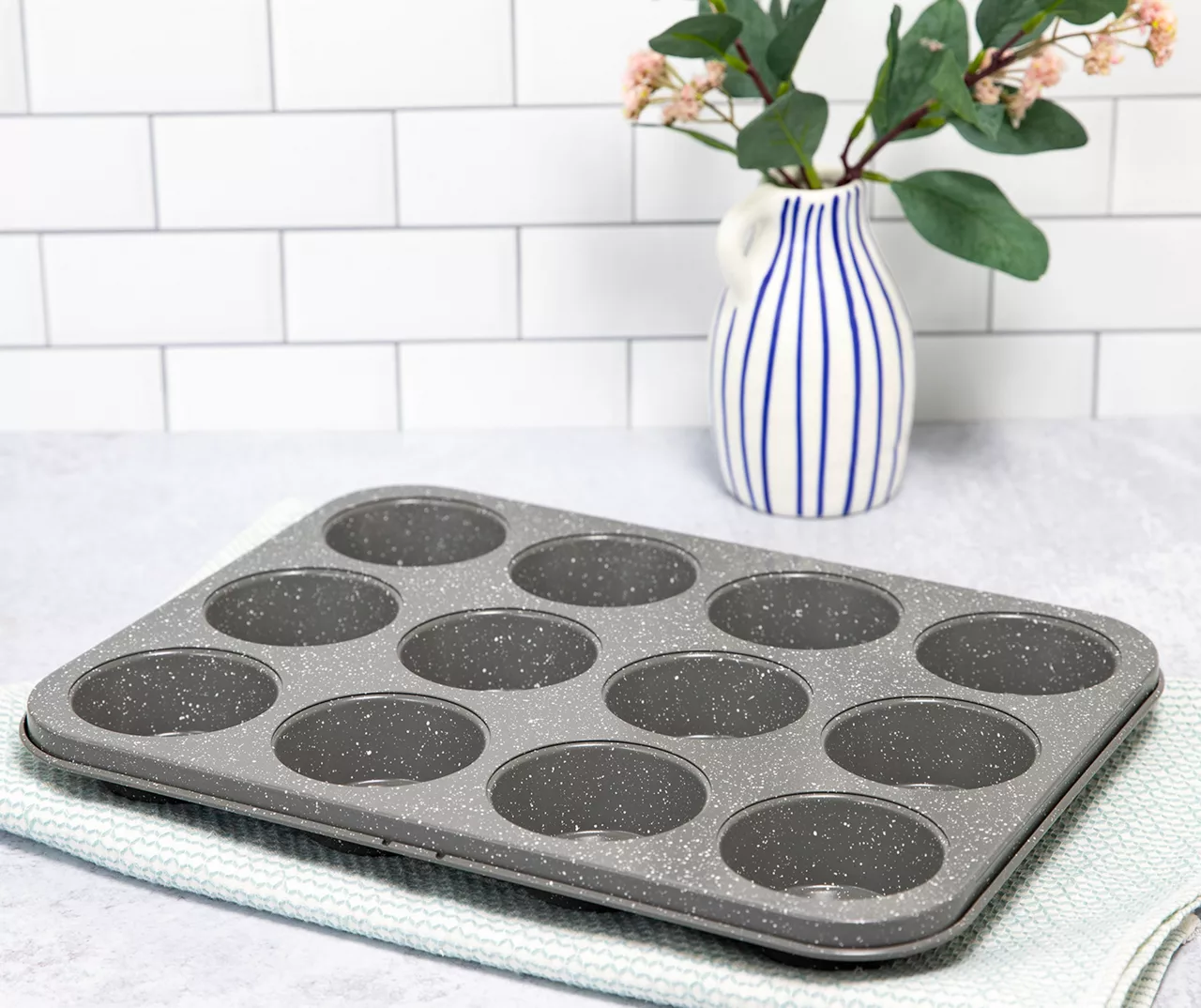 Gray Speckled 12-Cup Muffin Pan 2 Gray Speckled 12-Cup Muffin Pan - Image 2