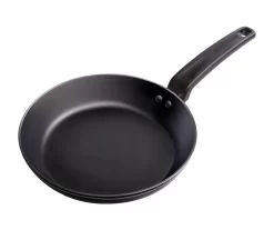 Masterpan 9.5" Black Ultimate Non-Stick Aluminum Fry Pan