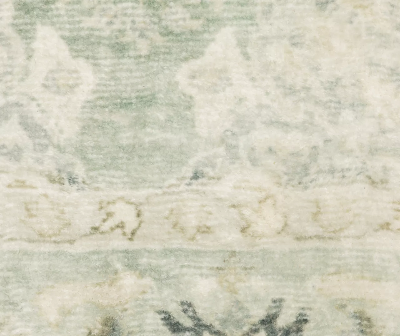 Savyille Green & Ivory Floral Medallion Area Rug 6 Savyille Green & Ivory Floral Medallion Area Rug - Image 6